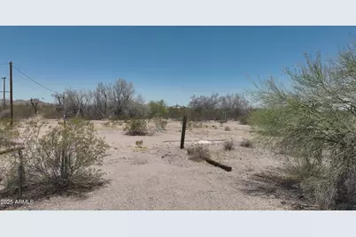 47560 W Plata Road #18, Maricopa, AZ 85139 - Photo 1