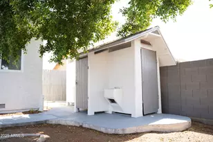 1632 E St Charles Ave, Phoenix, AZ 85042 - Photo 37