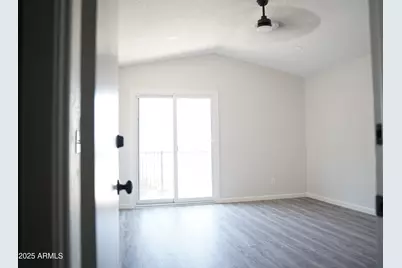 1632 E Saint Charles Avenue, Phoenix, AZ 85042 - Photo 23