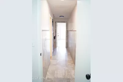 1632 E Saint Charles Avenue, Phoenix, AZ 85042 - Photo 7