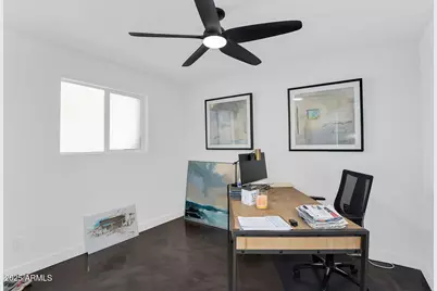 1233 E Desert Cove Avenue, Phoenix, AZ 85020 - Photo 17