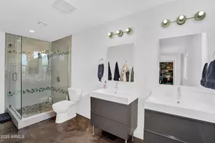 1233 E Desert Cove Ave, Phoenix, AZ 85020 - Photo 5