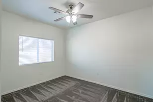 14534 S Diablo Rd, Arizona City, AZ 85123 - Photo 19