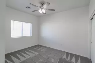 14574 S Diablo Rd, Arizona City, AZ 85123 - Photo 17