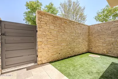 5587 E Edward Lane, Paradise Valley, AZ 85253 - Photo 37