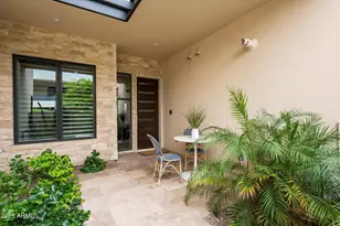 5587 E Edward Ln, Paradise Valley, AZ 85253 - Photo 7