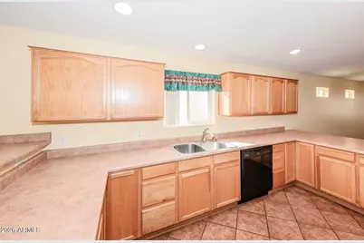 511 S Clubhouse Lane, Sierra Vista, AZ 85635 - Photo 15