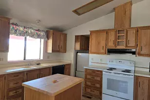 30751 S Vagabond Trail, Congress, AZ 85332 - Photo 3