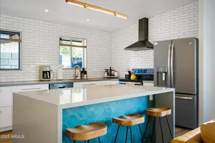 2307 N 51st Pl, Phoenix, AZ 85008 - Photo 7