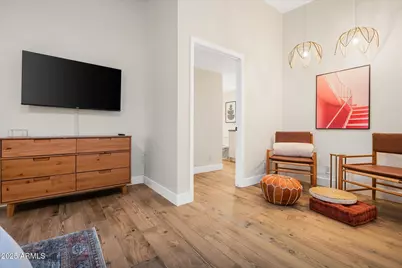 2307 N 51st Place, Phoenix, AZ 85008 - Photo 17