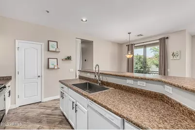 7515 S 30th Place, Phoenix, AZ 85042 - Photo 9