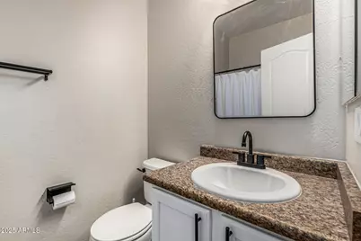 7515 S 30th Place, Phoenix, AZ 85042 - Photo 17