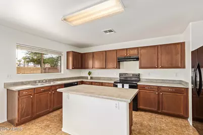 8260 W Purdue Avenue, Peoria, AZ 85345 - Photo 9