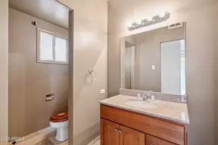 6939 E 3rd St, Scottsdale, AZ 85251 - Photo 11