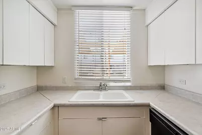 6939 E 3rd Street, Scottsdale, AZ 85251 - Photo 19