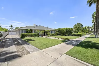 2020 N 11th Avenue, Phoenix, AZ 85007 - Photo 9