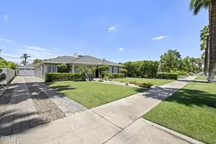 2020 N 11th Ave, Phoenix, AZ 85007 - Photo 9