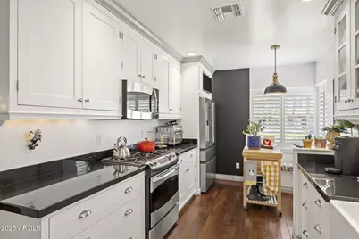 2020 N 11th Avenue, Phoenix, AZ 85007 - Photo 23