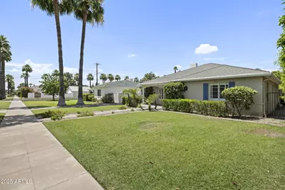 2020 N 11th Avenue, Phoenix, AZ 85007 - Photo 11