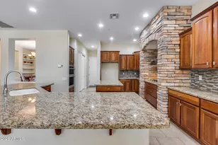 8657 W Rowel Rd, Peoria, AZ 85383 - Photo 19