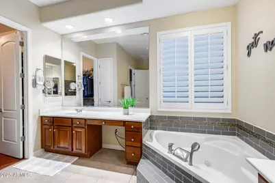 8657 W Rowel Road, Peoria, AZ 85383 - Photo 45