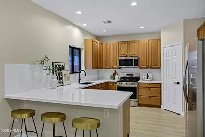 11515 E Ellis Street, Mesa, AZ 85207 - Photo 1