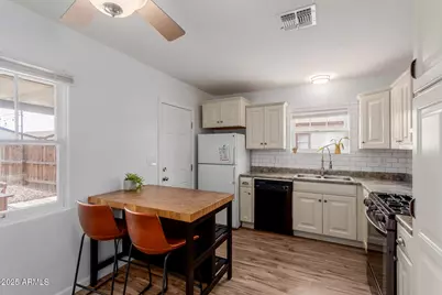 1706 N 17th Avenue, Phoenix, AZ 85007 - Photo 13