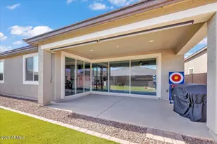 17593 W Red Fox Rd, Surprise, AZ 85387 - Photo 37