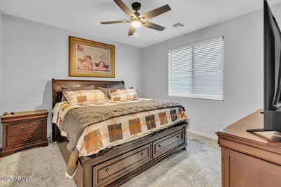 17593 W Red Fox Road, Surprise, AZ 85387 - Photo 27