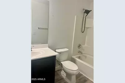 7821 W Pike Place, Phoenix, AZ 85035 - Photo 21