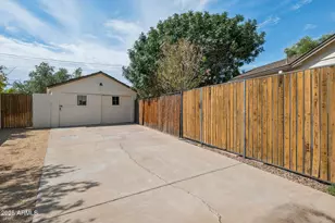 1614 Palmcroft Way SE, Phoenix, AZ 85007 - Photo 29