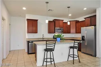 10537 W Florance Avenue, Tolleson, AZ 85353 - Photo 7