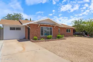 3620 W Sierra Vista Dr, Phoenix, AZ 85019 - Photo 1