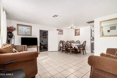 4915 W Montecito Avenue, Phoenix, AZ 85031 - Photo 9