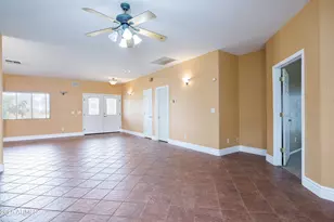 7405 S Land Grant Rd, Hereford, AZ 85615 - Photo 15