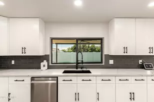 8631 E Thomas Rd, Scottsdale, AZ 85251 - Photo 27