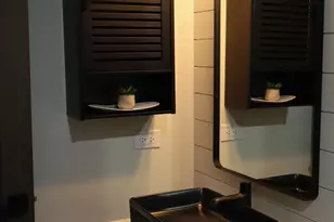 8631 E Thomas Rd, Scottsdale, AZ 85251 - Photo 71