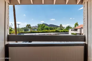 2938 N 61st Pl, Scottsdale, AZ 85251 - Photo 15