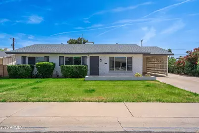 8449 E Roanoke Avenue, Scottsdale, AZ 85257 - Photo 1