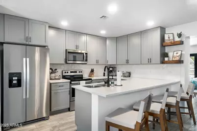 8449 E Roanoke Avenue, Scottsdale, AZ 85257 - Photo 7