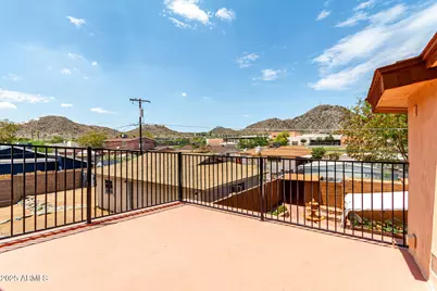 226 E Carol Avenue, Phoenix, AZ 85020 - Photo 27