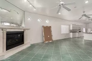 226 E Carol Ave, Phoenix, AZ 85020 - Photo 13