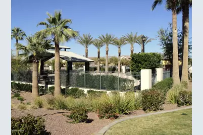 2273 E Huntington Drive, Phoenix, AZ 85040 - Photo 1