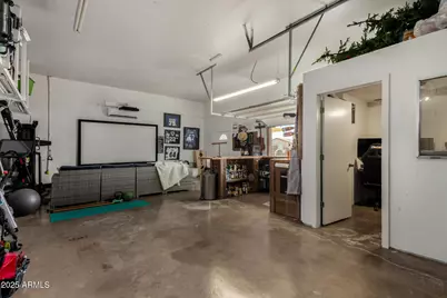 636 E Mesquite Avenue, Gilbert, AZ 85296 - Photo 35