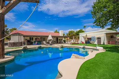 636 E Mesquite Avenue, Gilbert, AZ 85296 - Photo 41