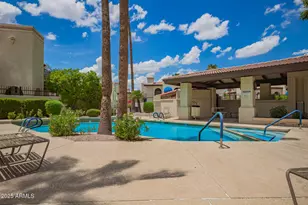 8817 S 51st St, Phoenix, AZ 85044 - Photo 7