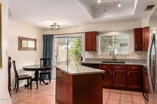 8817 S 51st St, Phoenix, AZ 85044 - Photo 3