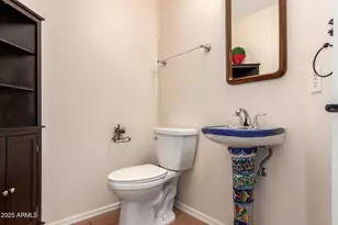 8817 S 51st St, Phoenix, AZ 85044 - Photo 23