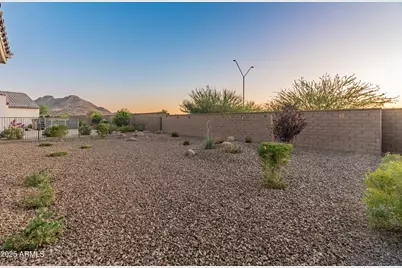 18860 N 262nd Lane, Buckeye, AZ 85396 - Photo 31