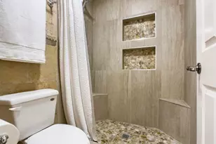 2406 W Sienna Bouquet Pl, Phoenix, AZ 85085 - Photo 33